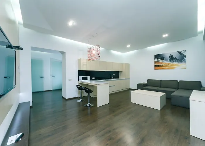 Kreschatik 21 With Terrace 2Br
