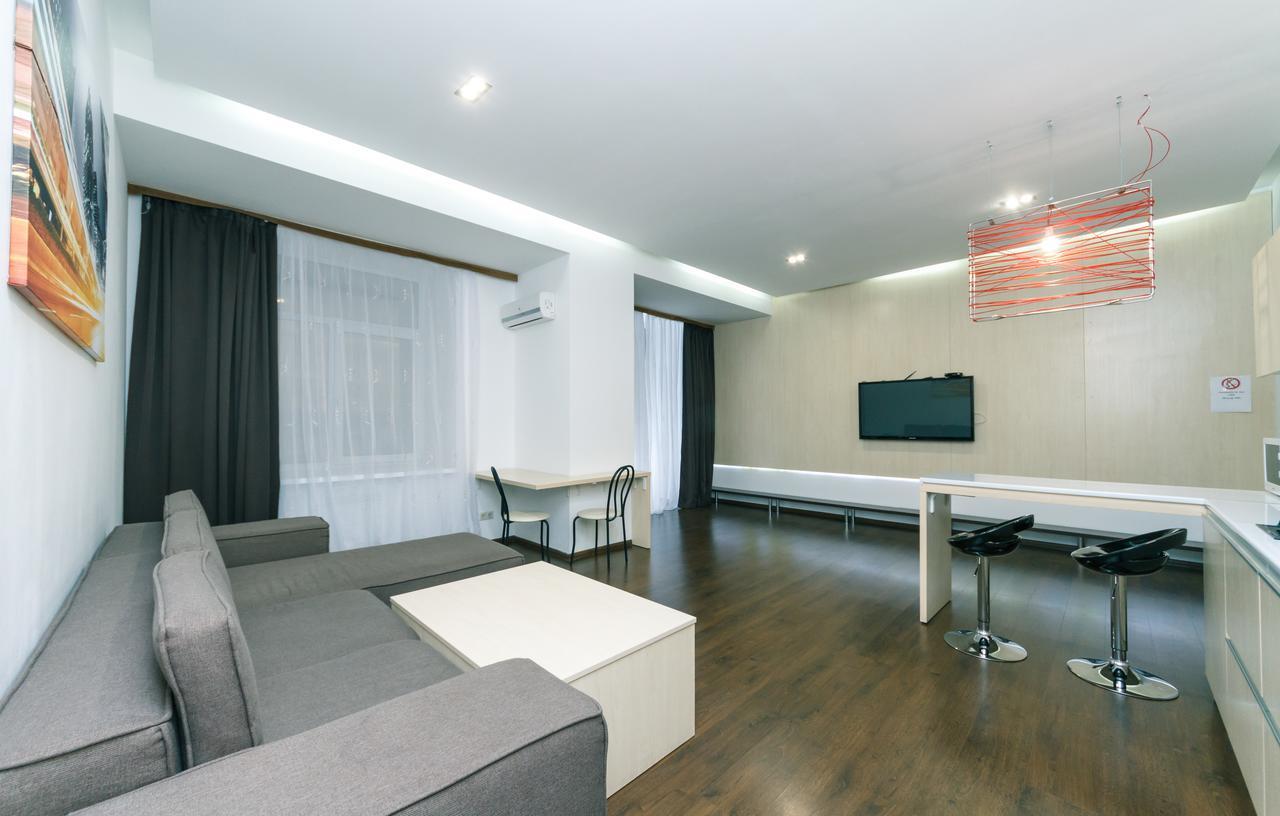 Kreschatik 21 With Terrace 2br كييف